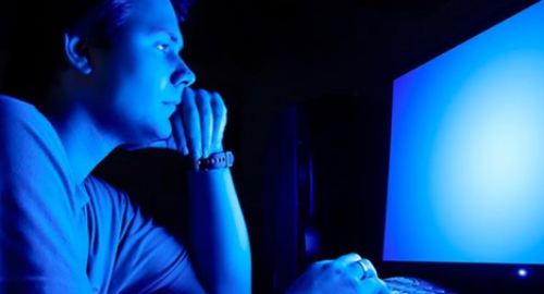 lumiere_bleue_1.png lumiere_bleue_1.png